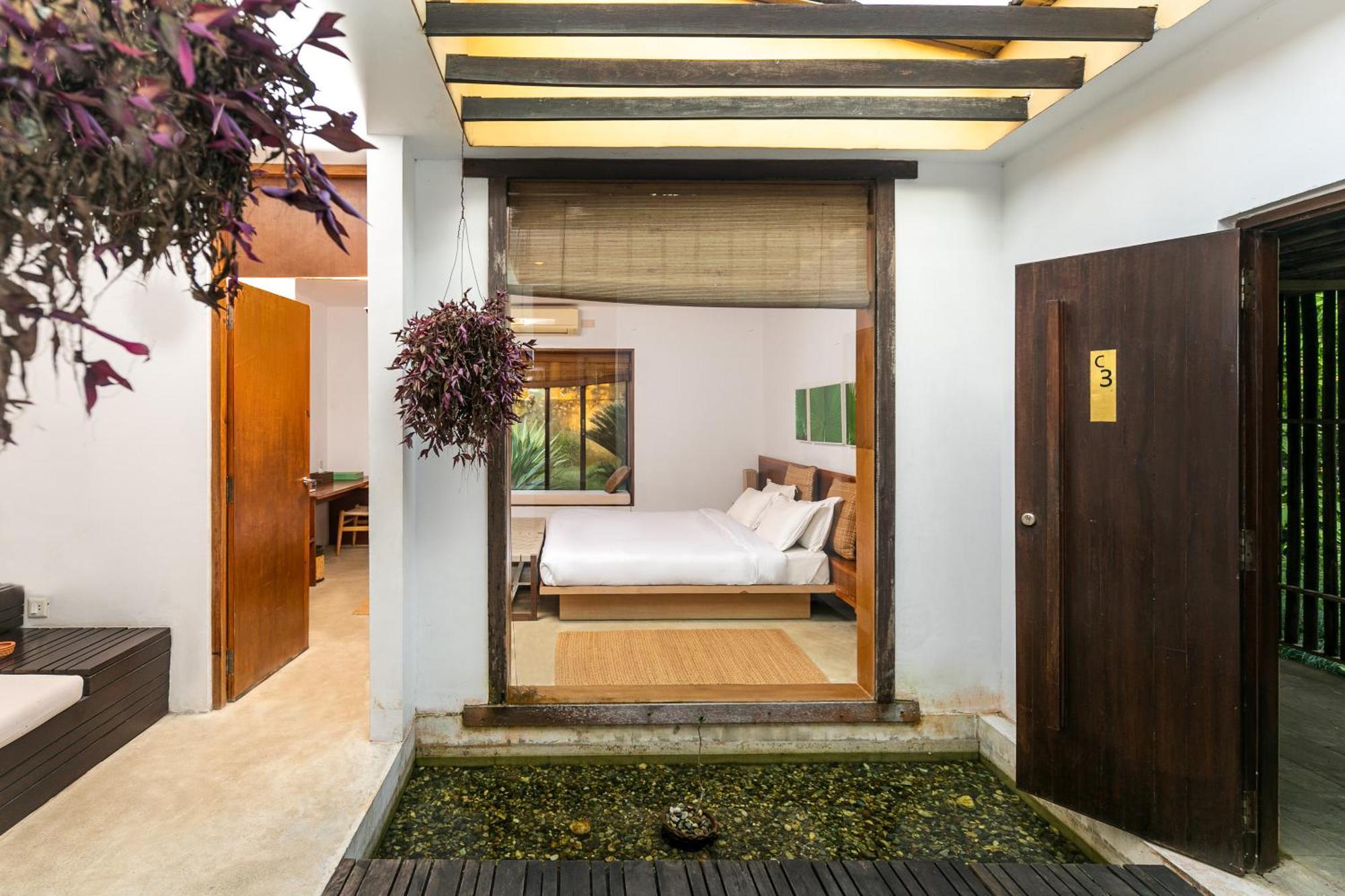 Hotel Kasara Chitwan à Patlahara Extérieur photo