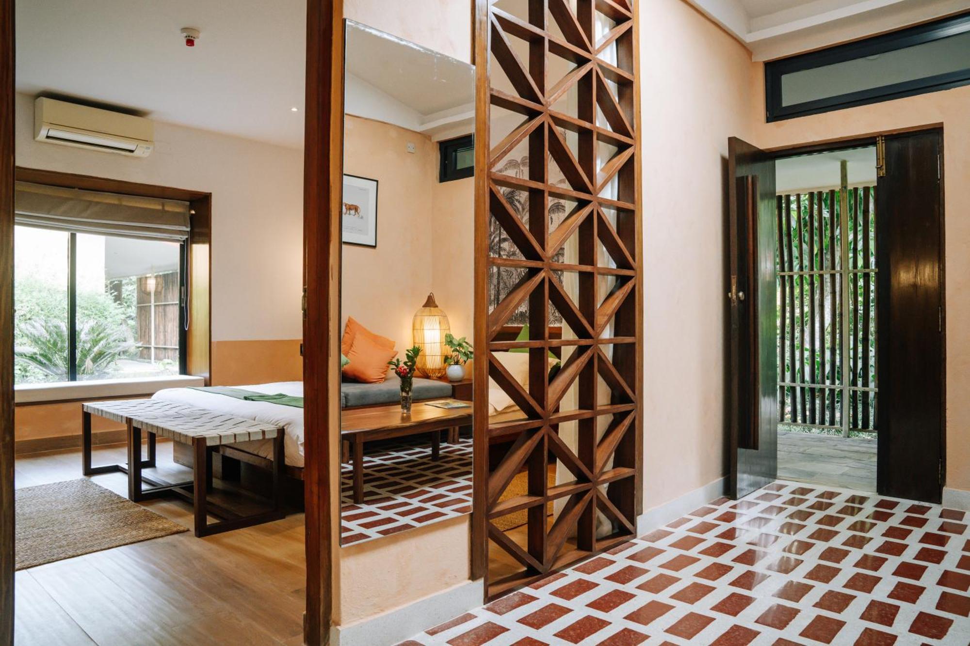 Hotel Kasara Chitwan à Patlahara Extérieur photo